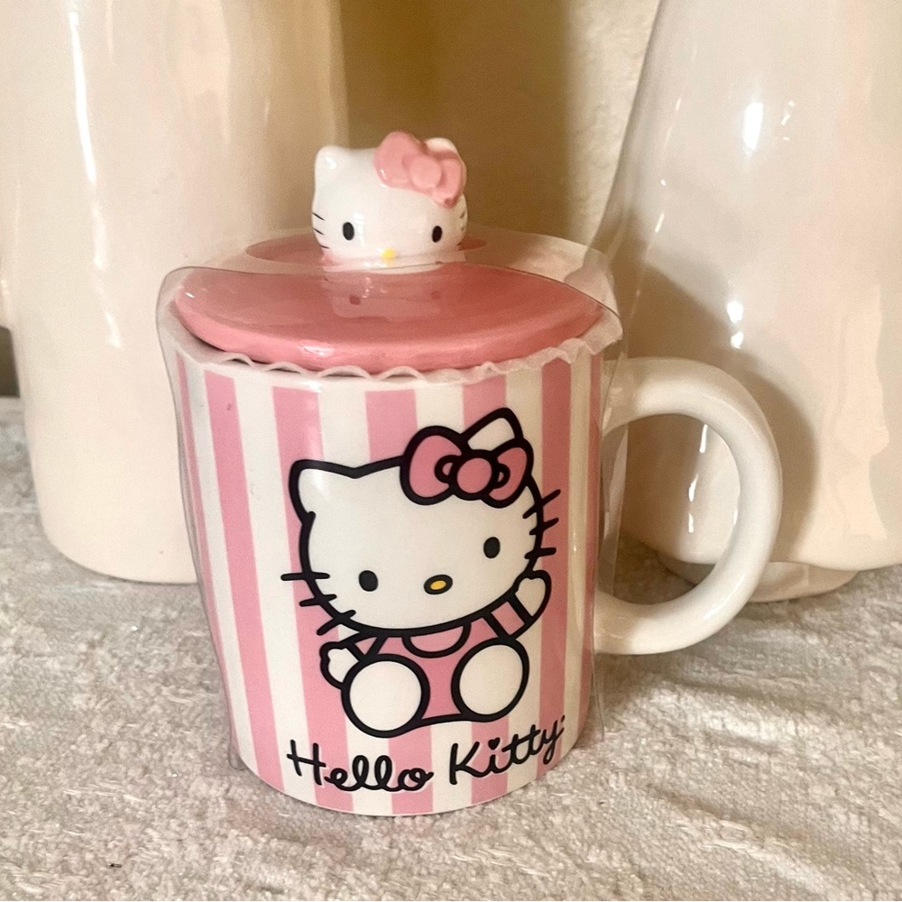 HELLO KITTY Coffee Mug